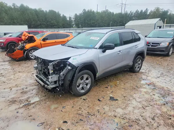 4T3LWRFV8SU186968 — 2025 Toyota RAV4, Передняя часть (Front End), фото до ремонта