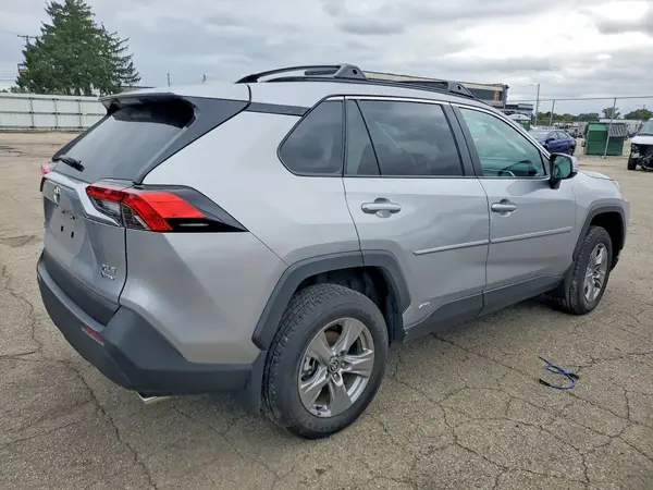 4T3RWRFV6SU183674 — 2025 Toyota RAV4, фото 3 с аукциона Copart, Боковая часть