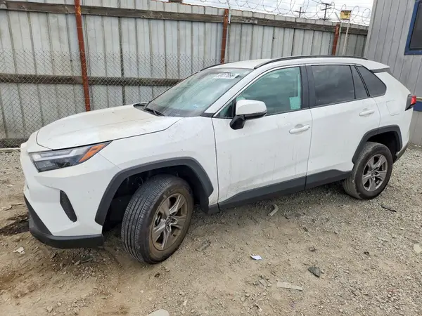2T3W1RFV7SW402479 — 2025 Toyota RAV4, Передняя часть (Front End), фото до ремонта