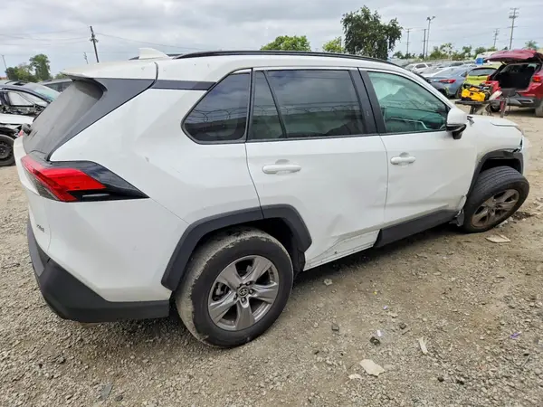 2T3W1RFV7SW402479 — 2025 Toyota RAV4, фото 3 с аукциона Copart, Передняя часть
