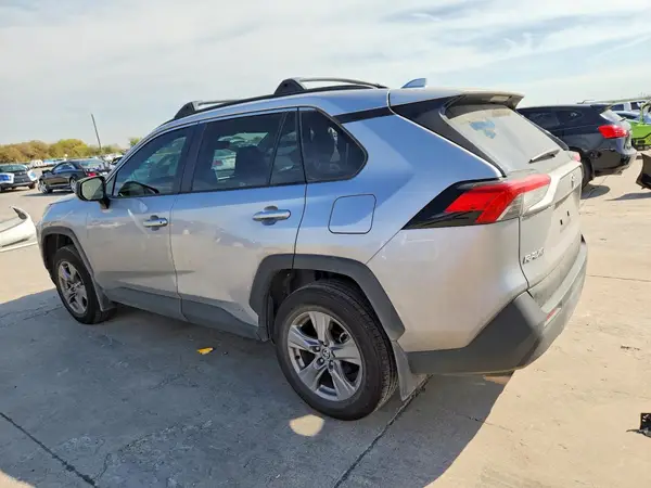 JTMLWRFV5SD355695 — 2025 Toyota RAV4, фото 2 с аукциона Copart, Боковая часть