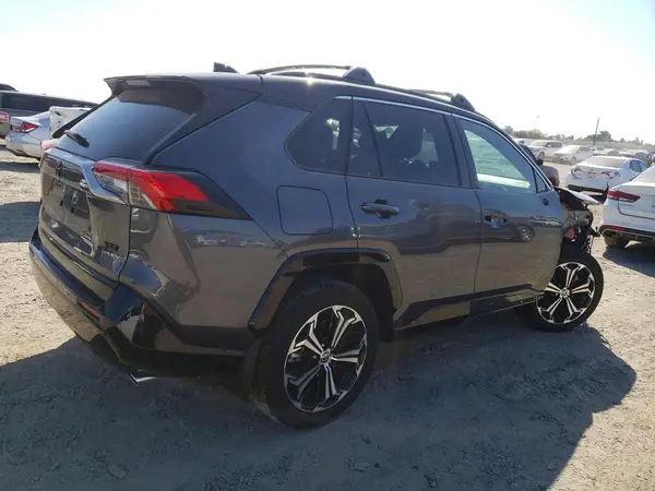 JTMEB3FV9SD268397 — 2025 Toyota RAV4, фото 3 с аукциона Copart, Передняя часть
