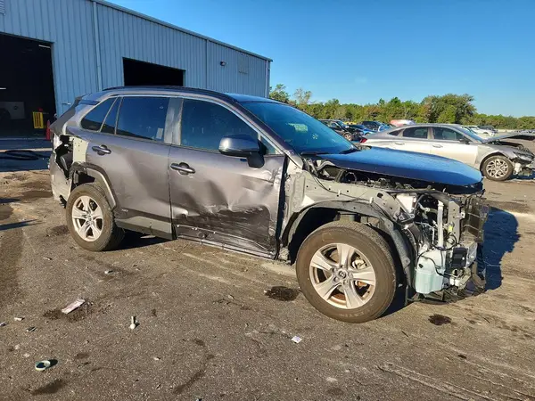JTMRWRFV2SJ062378 — 2025 Toyota RAV4, фото 4 с аукциона Copart 30.09.2026, Повреждения со всех сторон