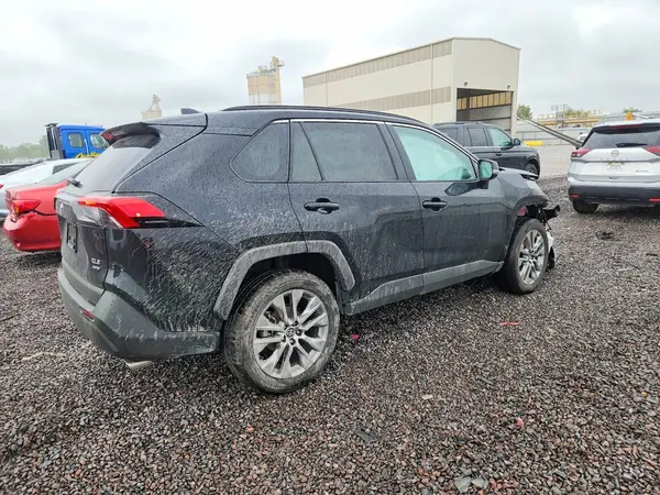 2T3A1RFV7SC564513 — 2025 Toyota RAV4, фото 3 с аукциона Copart, Передняя часть