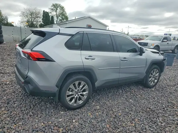 2T3A1RFV3SW532513 — 2025 Toyota RAV4, фото 3 с аукциона Copart, Передняя часть