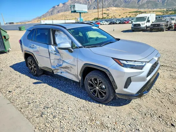 JTM16RFV4SD162705 — 2025 Toyota RAV4, фото 4 с аукциона Copart, Боковая часть