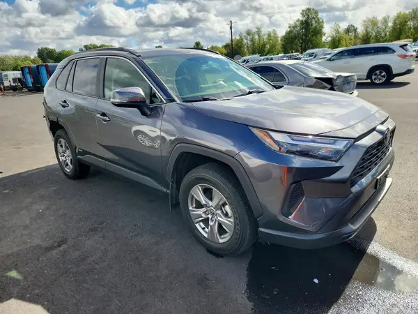 JTMRWRFV6SD303373 — 2025 Toyota RAV4, фото 4 с аукциона Copart, Задняя часть