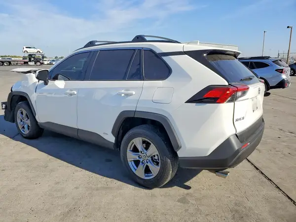 JTMRWRFV9SD341390 — 2025 Toyota RAV4, фото 2 с аукциона Copart, Передняя часть