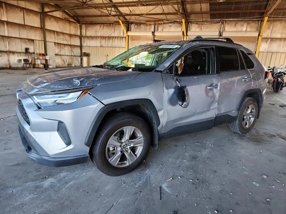 2023 Toyota RAV4 HYBRID VIN JTMRWRFV0PD190866 фото 1