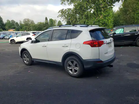 JTMWFREV1FJ044528 — 2015 Toyota RAV4, фото 2 с аукциона Copart 14.10.2026, Передняя часть