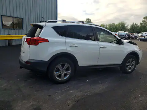 JTMWFREV1FJ044528 — 2015 Toyota RAV4, фото 3 с аукциона Copart 14.10.2026, Передняя часть