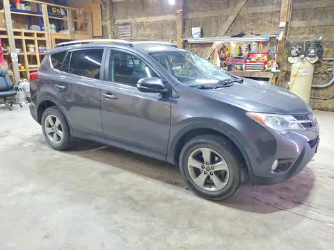 2015 Toyota RAV4 VIN 2T3RFREV1FW283026 фото 4