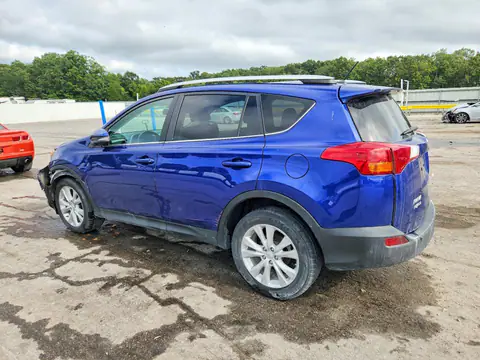 2T3DFREV2FW333104 — 2015 Toyota RAV4, фото 2 с аукциона Copart 30.09.2026, Передняя часть