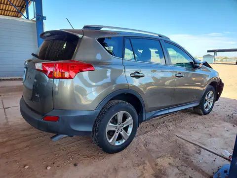 JTMWFREV8FD072017 — 2015 Toyota RAV4, фото 3 с аукциона Copart 13.10.2026, Передняя часть