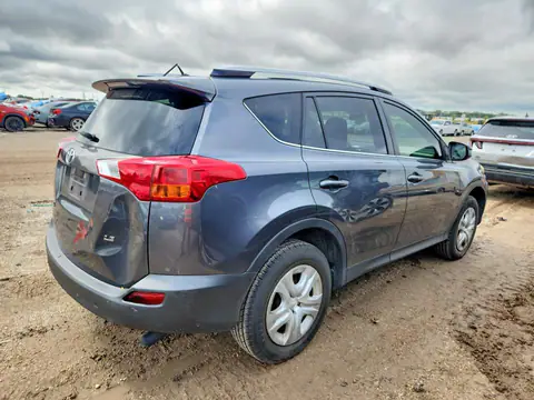 JTMZFREVXFD058097 — 2015 Toyota RAV4, фото 3 с аукциона Copart 06.10.2026, Механические повреждения