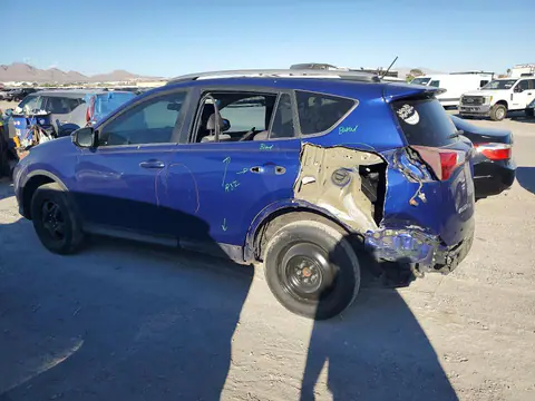 2015 Toyota RAV4 VIN 2T3BFREV3FW314651 фото 2