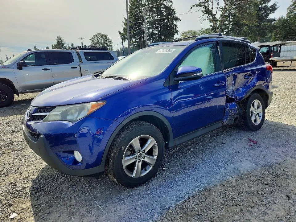 2015 Toyota RAV4 VIN 2T3RFREV9FW403624 фото 1