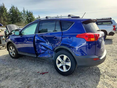 2015 Toyota RAV4 VIN 2T3RFREV9FW403624 фото 2