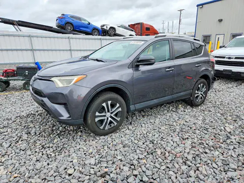 2T3BFREVXGW508532 — 2016 Toyota RAV4, Задняя часть (Rear End), фото до ремонта