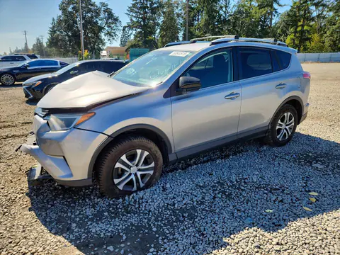 2T3BFREV7GW453358 — 2016 Toyota RAV4, Передняя часть (Front End), фото до ремонта