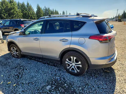 2016 Toyota RAV4 VIN 2T3BFREV7GW453358 фото 2