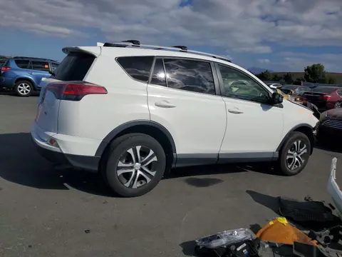2016 Toyota RAV4 VIN JTMZFREV3GJ091459 фото 3