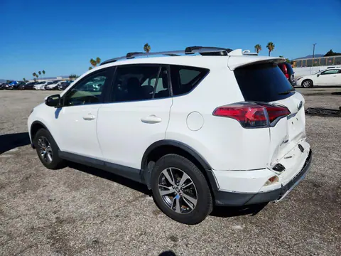 2016 Toyota RAV4 VIN JTMWFREV4GJ083020 фото 2