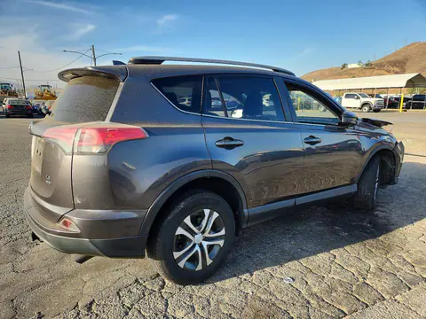 2017 Toyota RAV4 VIN JTMBFREV4HJ134337 фото 3