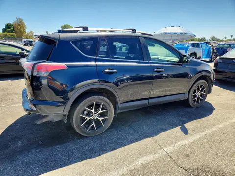 2017 Toyota RAV4 VIN 2T3NFREVXHW390383 фото 3