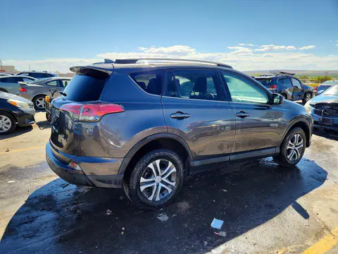 2017 Toyota RAV4 VIN 2T3BFREV2HW653016 фото 3