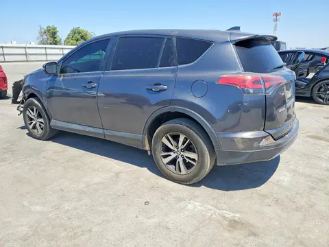 2018 Toyota RAV4 VIN 2T3WFREV2JW473624 фото 2