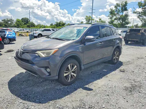 JTMWFREV3JJ178059 — 2018 Toyota RAV4, Задняя часть (Rear End), фото до ремонта