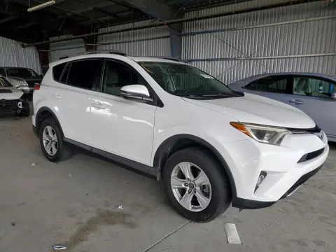 2018 Toyota RAV4 VIN JTMWFREV6JJ211118 фото 4