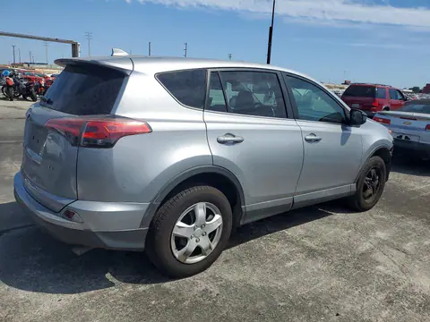 2018 Toyota RAV4 VIN 2T3ZFREV4JW474884 фото 3