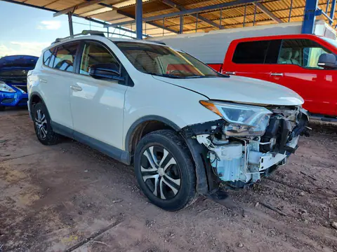 JTMBFREVXJJ212271 — 2018 Toyota RAV4, фото 4 с аукциона Copart 13.10.2026, Передняя часть