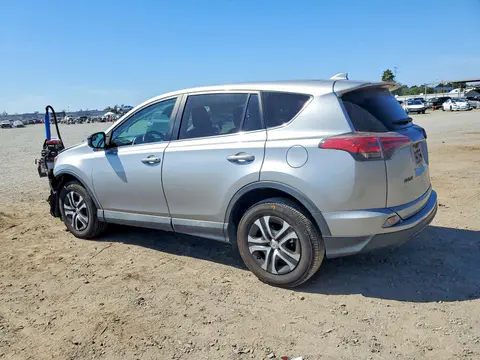 2018 Toyota RAV4 VIN 2T3ZFREV6JW415870 фото 2