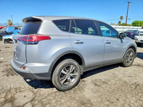 2018 Toyota RAV4 VIN 2T3WFREV2JW519548 фото 3