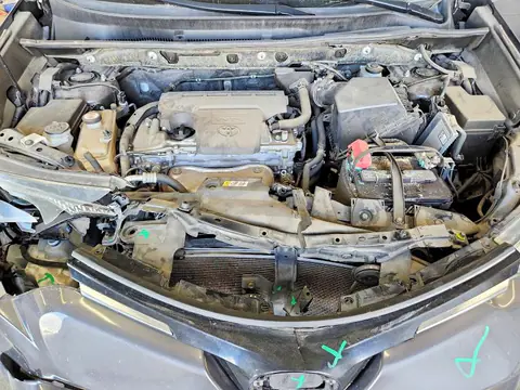 2018 Toyota RAV4 VIN JTMZFREV1JJ188943 фото 12