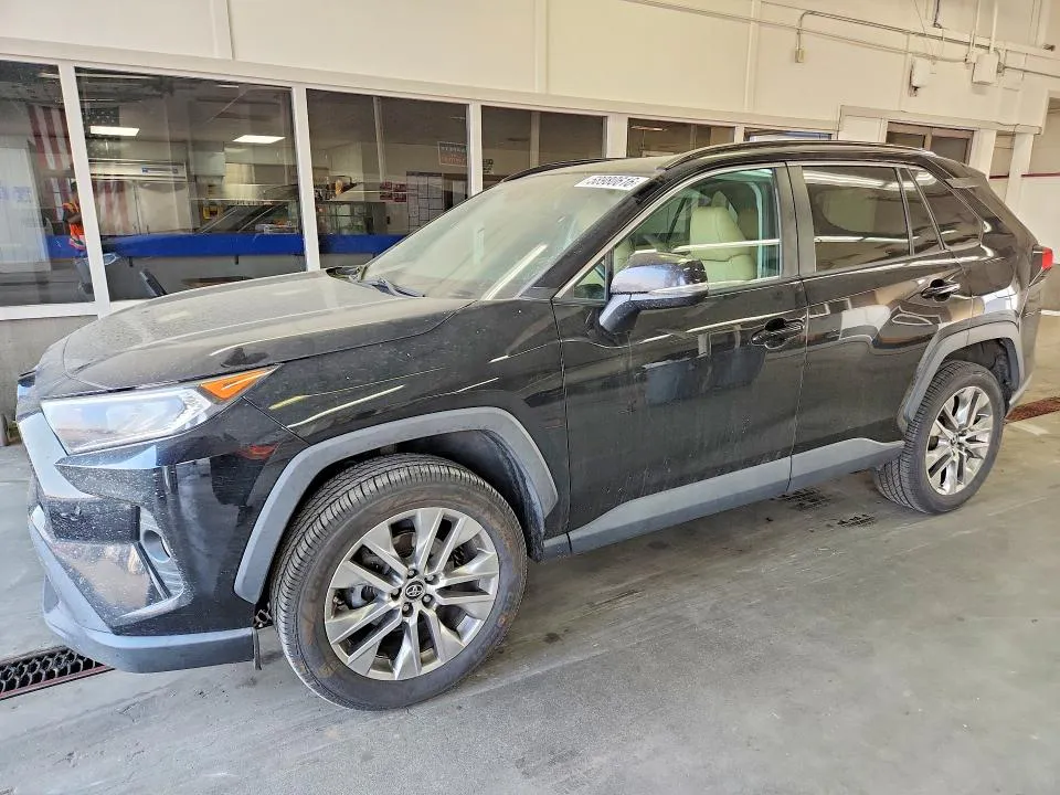 2019 Toyota RAV4 VIN 2T3A1RFV9KW082379 фото 1