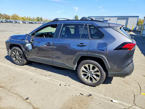 2019 Toyota RAV4 VIN JTMA1RFVXKD008952 фото 2