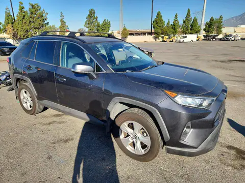 2T3W1RFV2KC032012 — 2019 Toyota RAV4, фото 4 с аукциона Copart 29.09.2026, Боковая часть