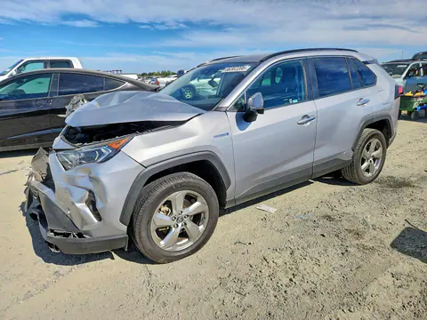 4T3DWRFV1LU001326 — 2020 Toyota RAV4, Передняя часть (Front End), фото до ремонта