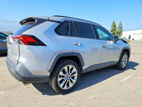 2020 Toyota RAV4 VIN 2T3C1RFV9LW083901 фото 3