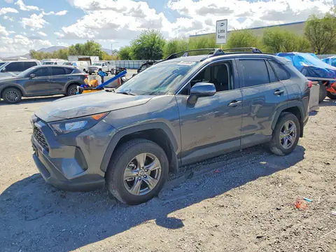 2T3G1RFV5LC067374 — 2020 Toyota RAV4, Задняя часть (Rear End), фото до ремонта