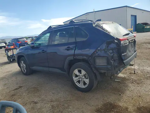 2021 Toyota RAV4 VIN 2T3W1RFVXMW132831 фото 2
