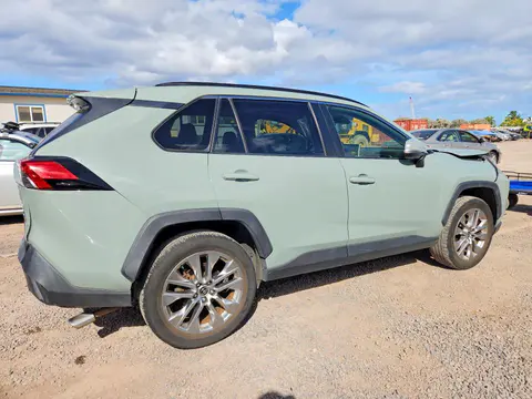 2021 Toyota RAV4 VIN JTMC1RFV9MD080138 фото 3