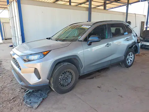 2T3H1RFVXMC105946 — 2021 Toyota RAV4, Задняя часть (Rear End), фото до ремонта