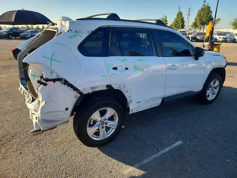 2021 Toyota RAV4 VIN 4T3L6RFV9MU009901 фото 3