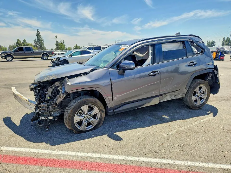 2022 Toyota RAV4 VIN 2T3W1RFV4NC178898 фото 1