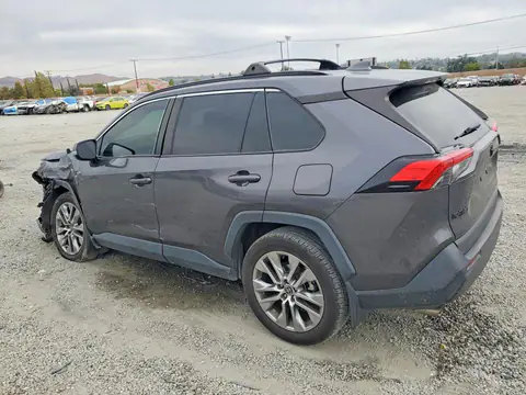 2T3C1RFV6NC186858 — 2022 Toyota RAV4, фото 2 с аукциона Copart 14.10.2026, Боковая часть